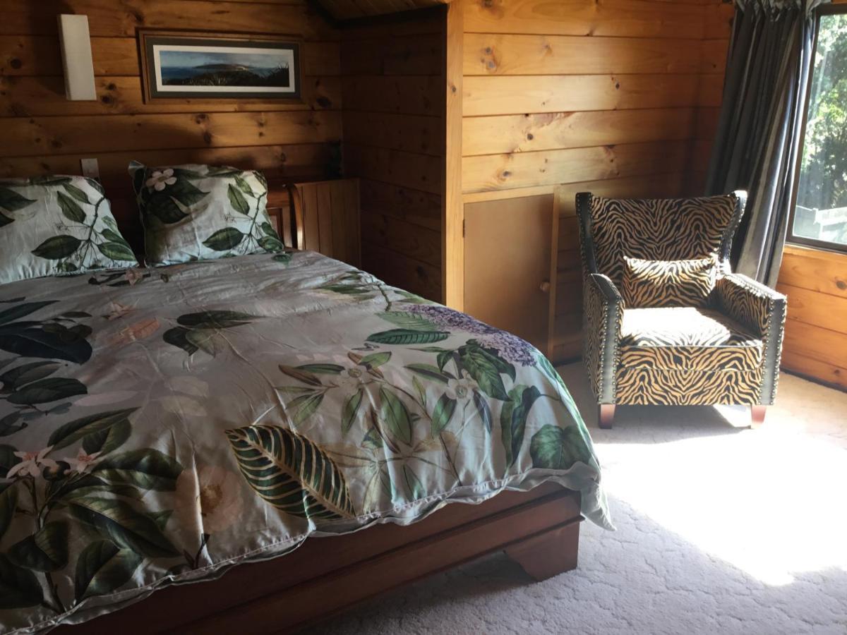 Norfolk Gardens Bed And Breakfast Te Kopuru ภายนอก รูปภาพ